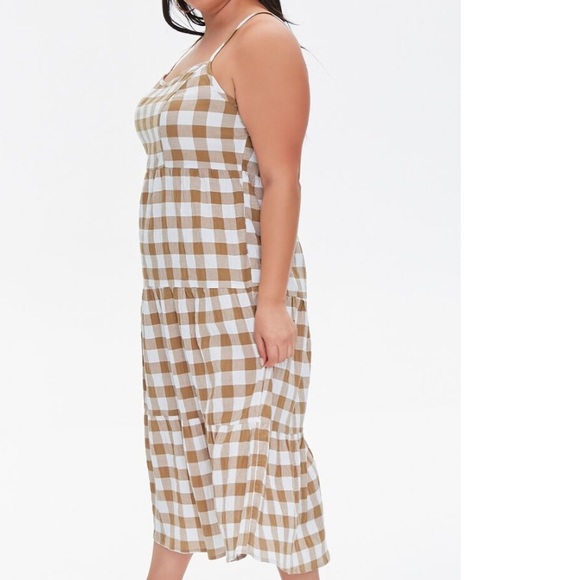 Plaid cami midi plus size dress - Picture 4 of 7